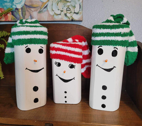 Snow people - Holiday decor by Papa Chuck’s Workshop